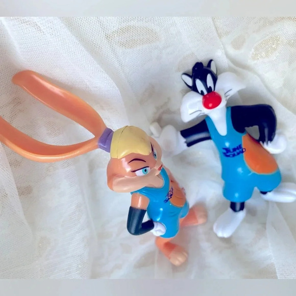 Tune Squad Action Figures Set of 2 toy figurines - Picture 3 of 5